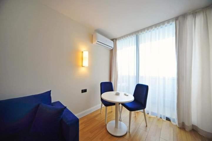 Apartment Twin Towers David Batumi Exterior foto
