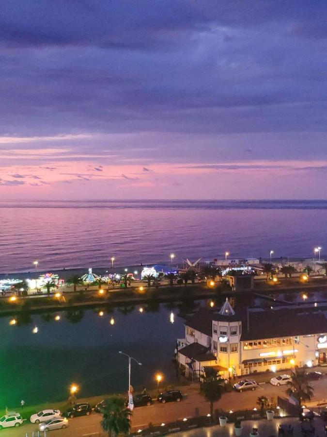 Apartment Twin Towers David Batumi Exterior foto