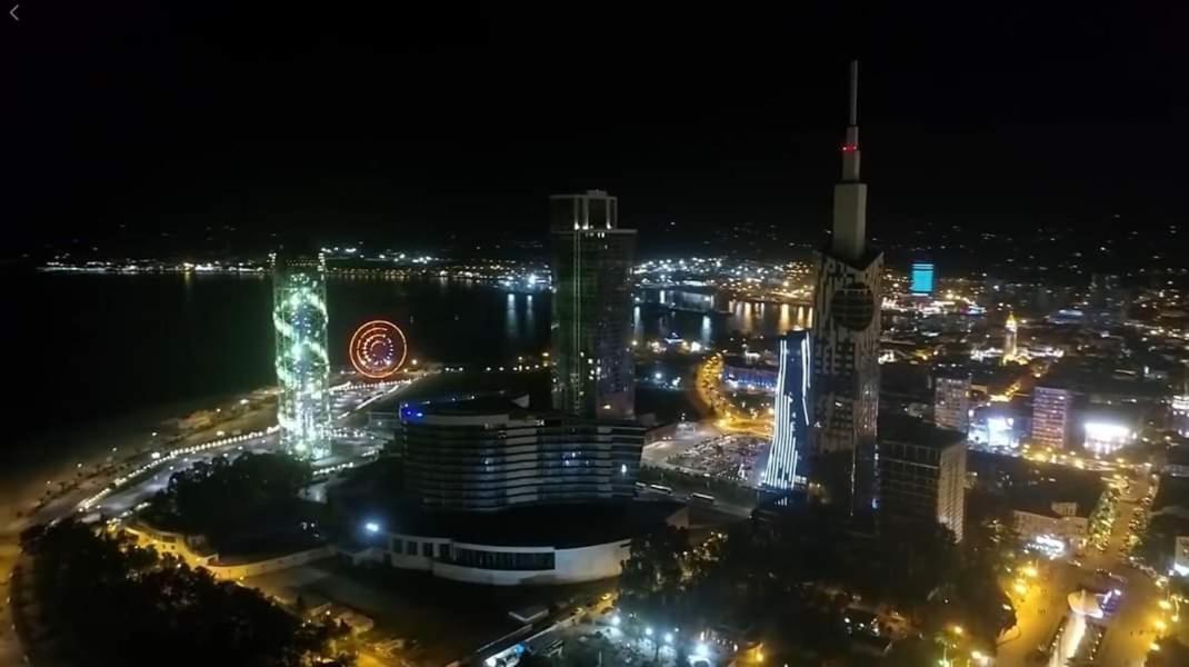Apartment Twin Towers David Batumi Exterior foto