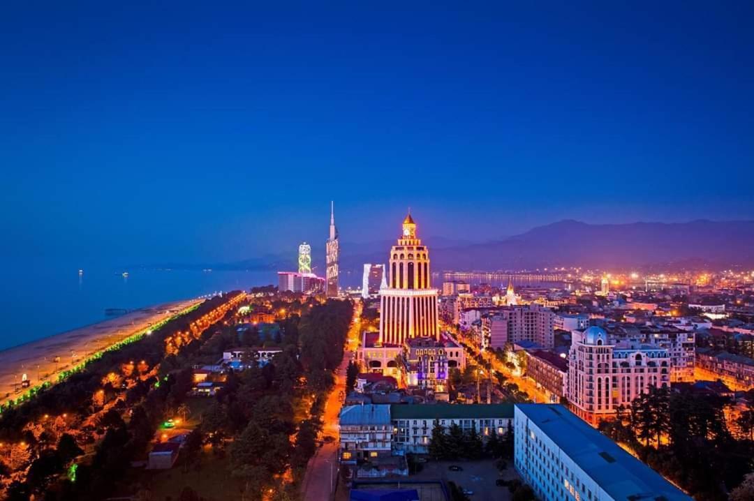 Apartment Twin Towers David Batumi Exterior foto